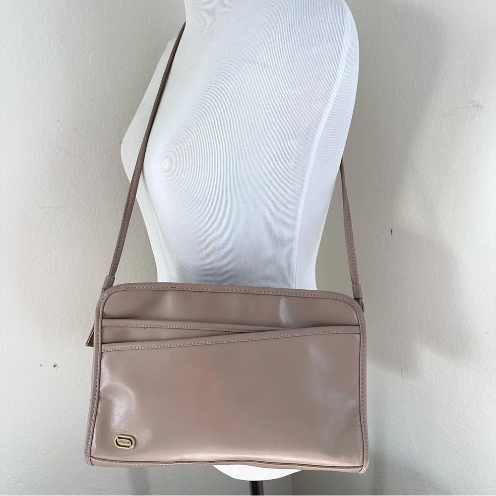 Vibrate Phillippe Cream Summer Rectangular  Shoulder Bag